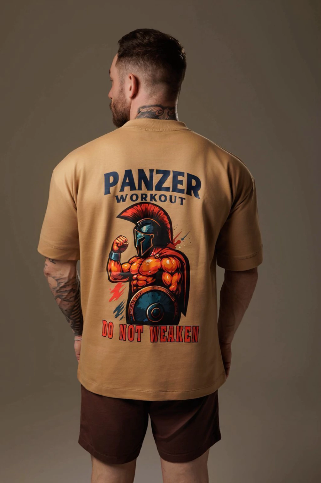 Camiseta Oversized Do Not Weaken — Camelo